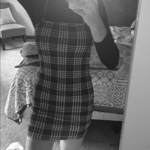 Black and white dress